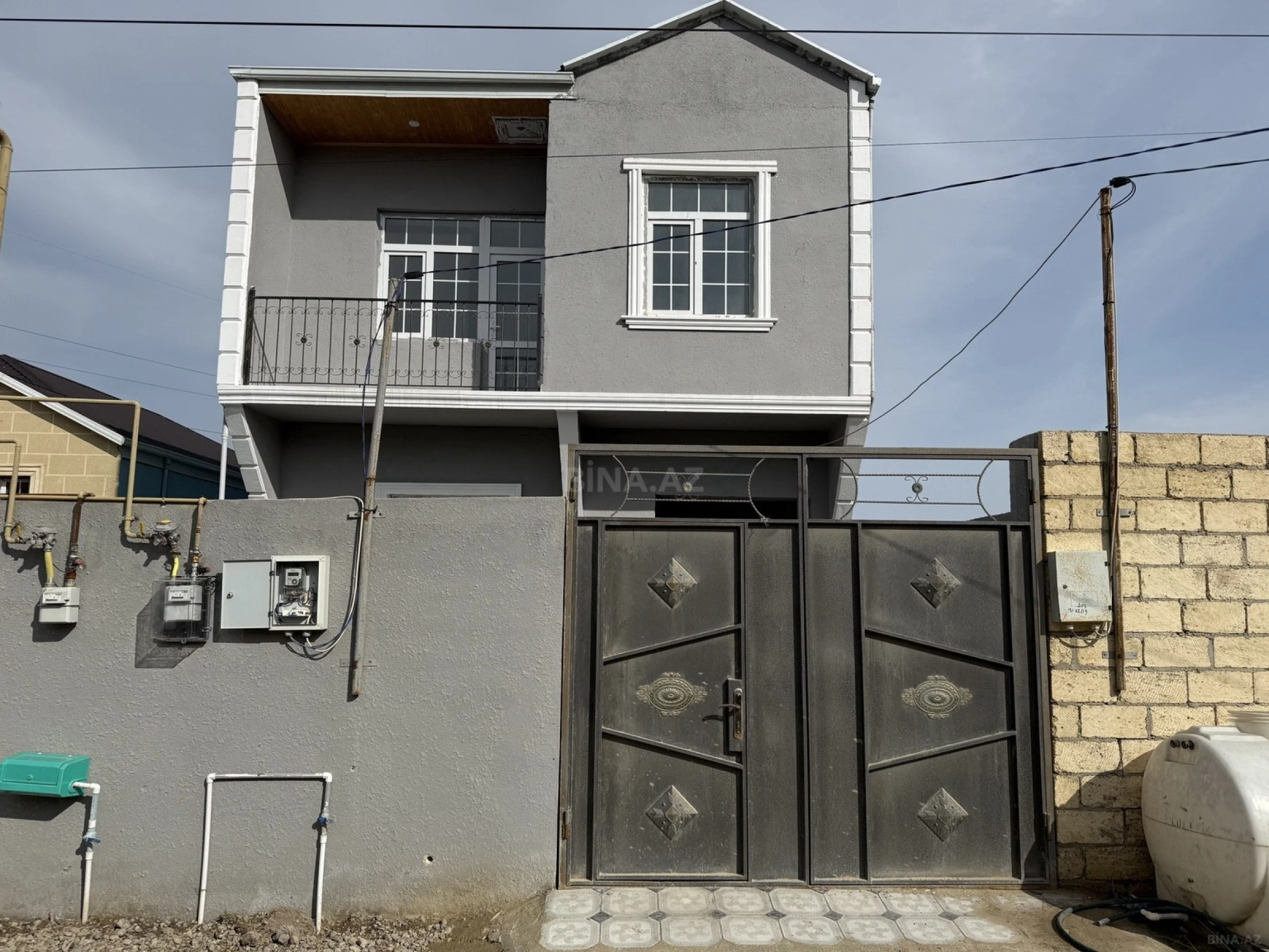 Satılır 4 otaqlı həyət evi 110 m²