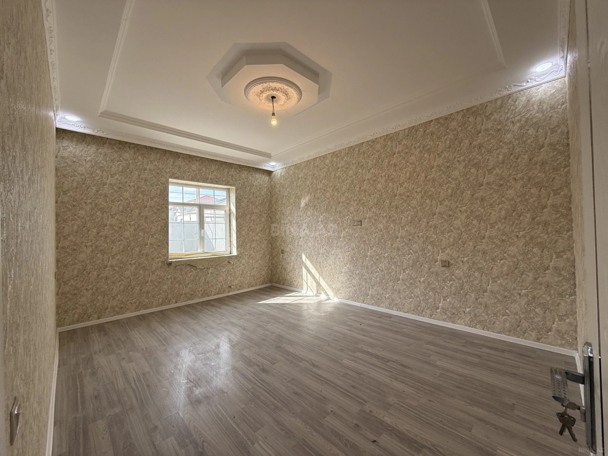 Satılır 4 otaqlı həyət evi 110 m²