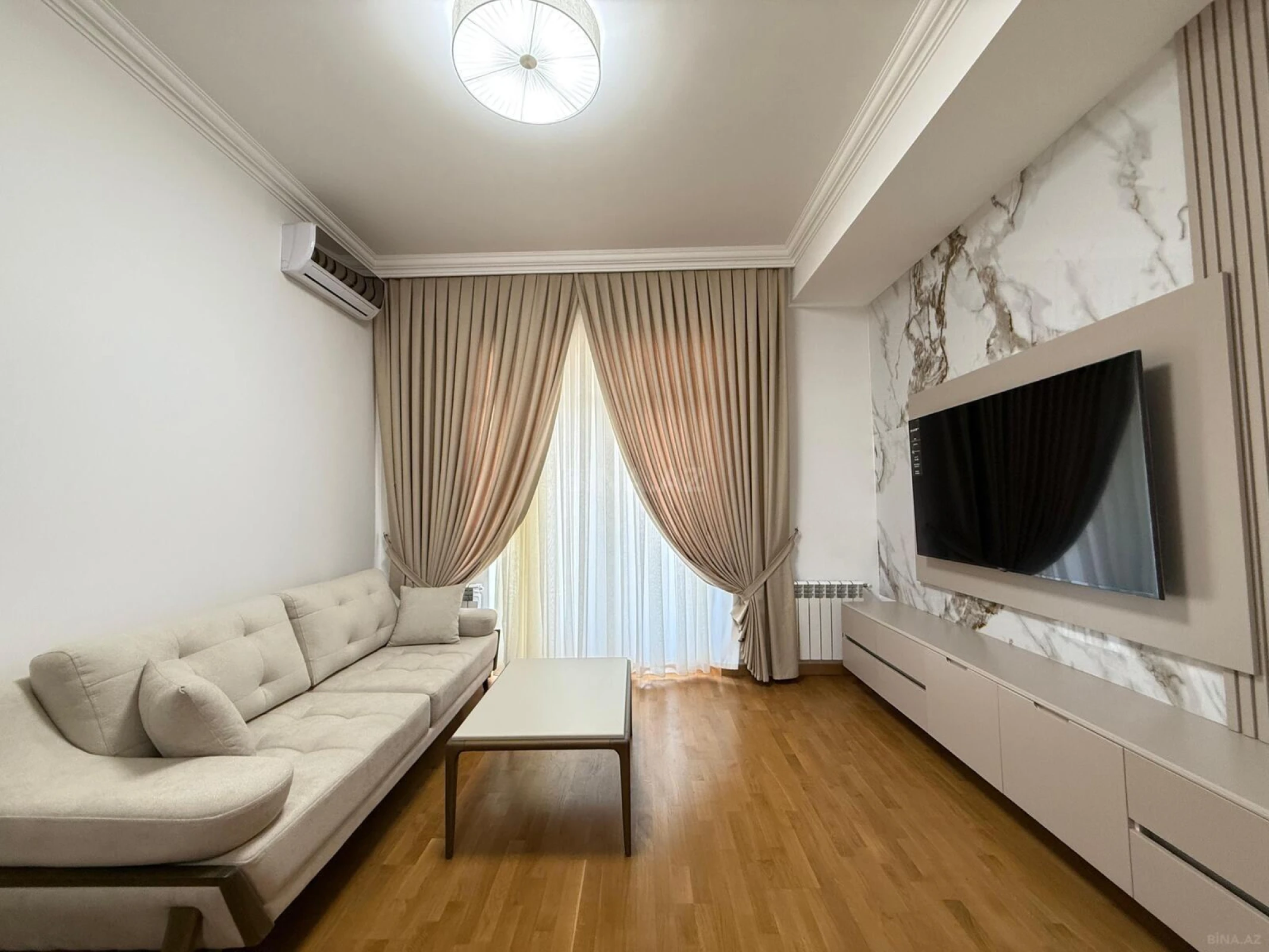 Satılır 2 otaqlı mənzil 65 m²