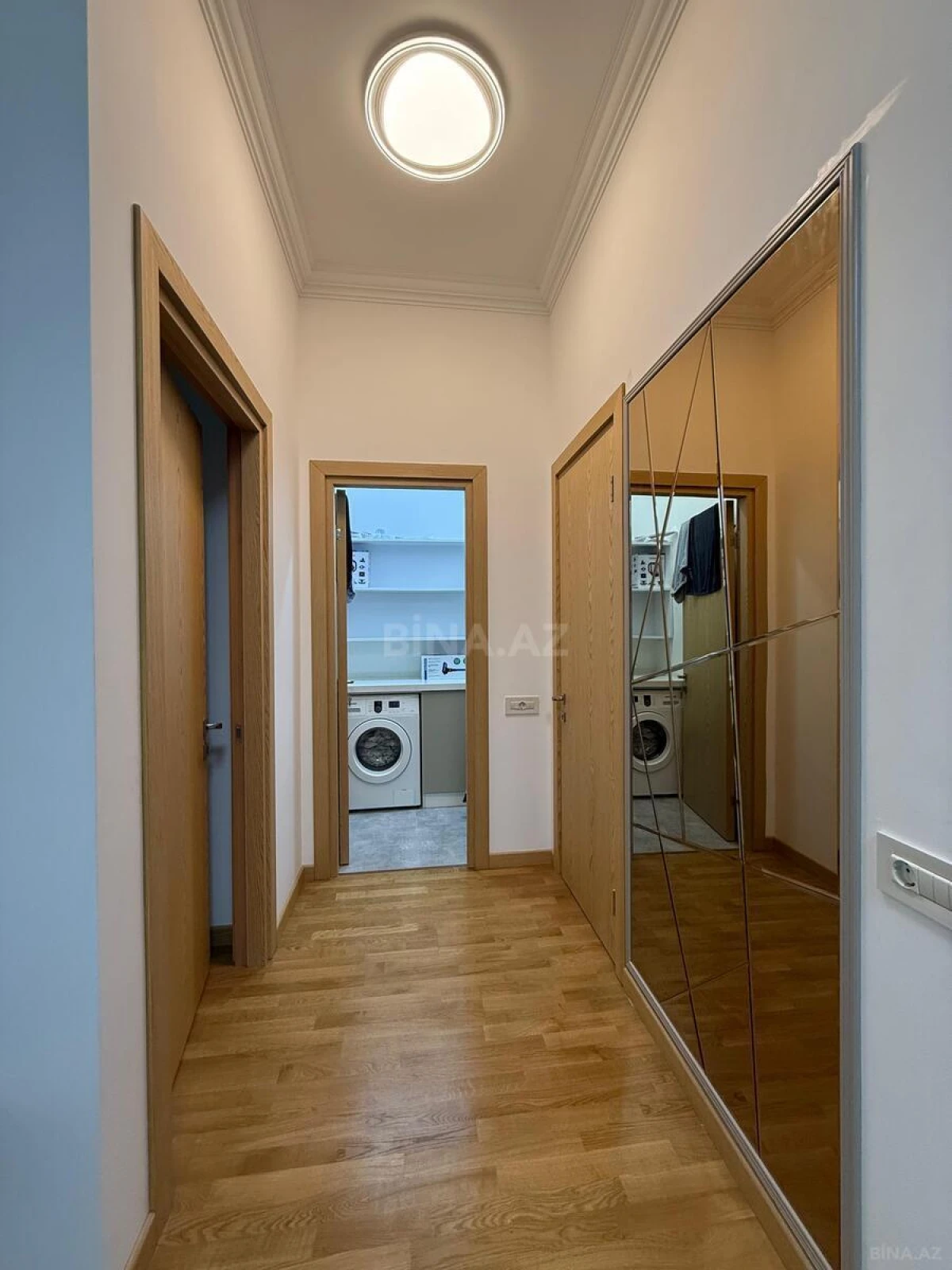 Satılır 2 otaqlı mənzil 65 m²