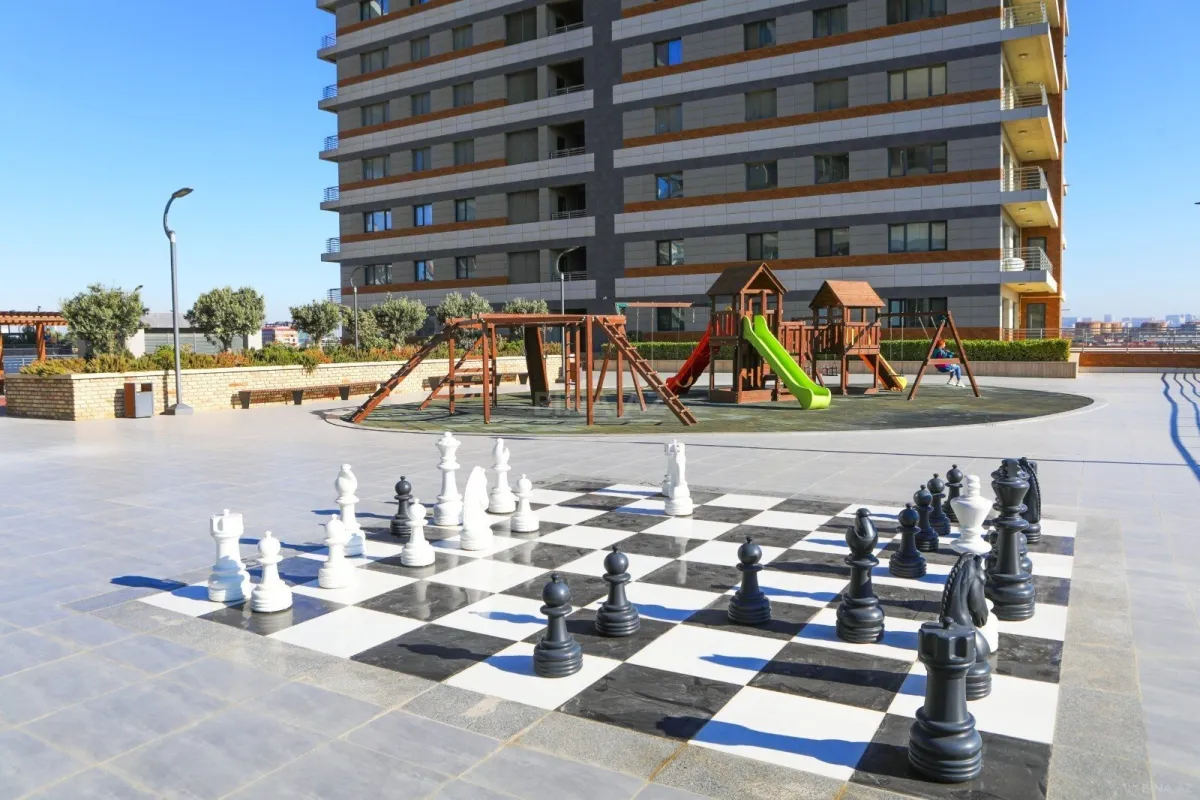 Satılır 2 otaqlı mənzil 65 m²