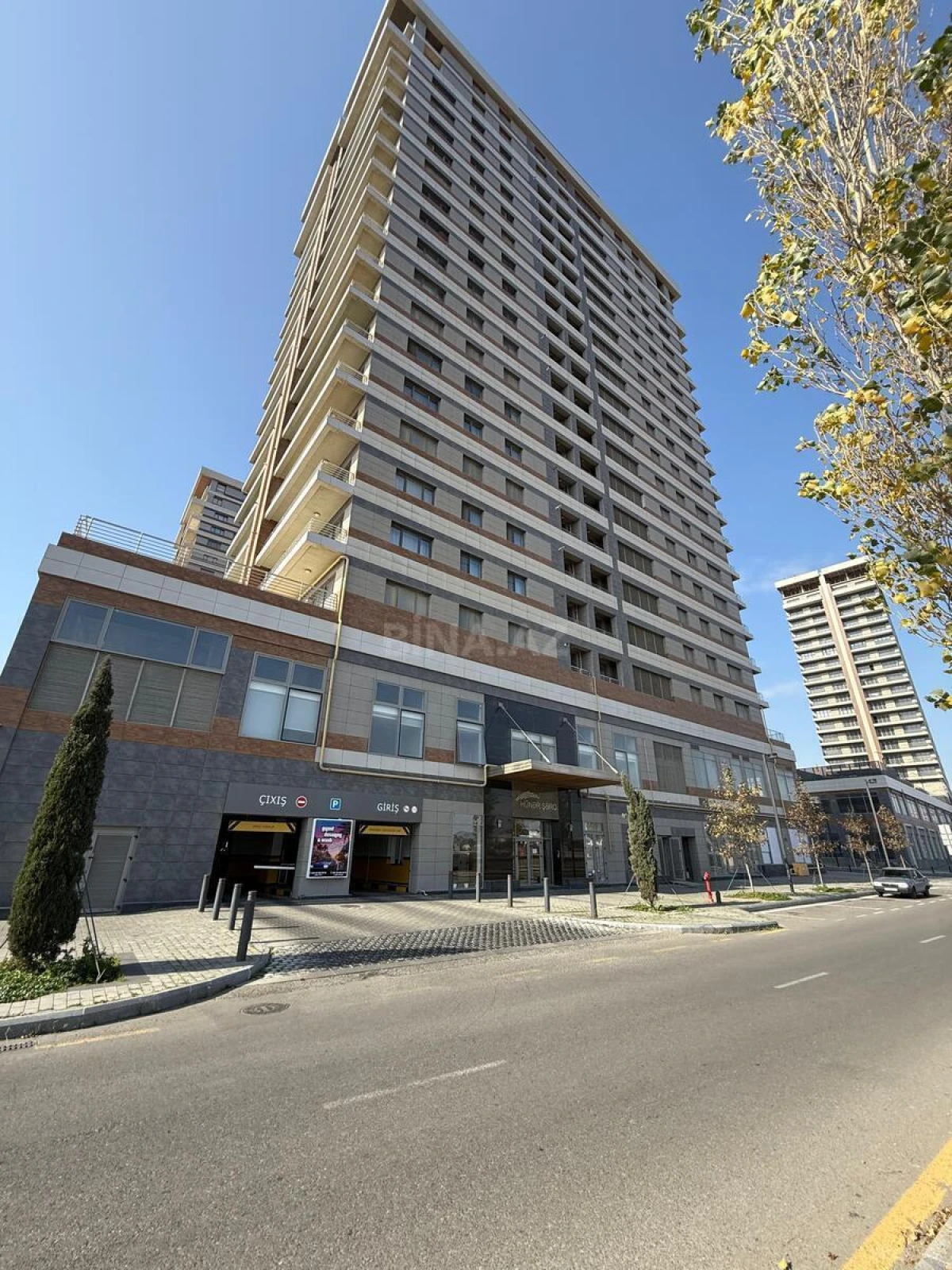 Satılır 2 otaqlı mənzil 65 m²