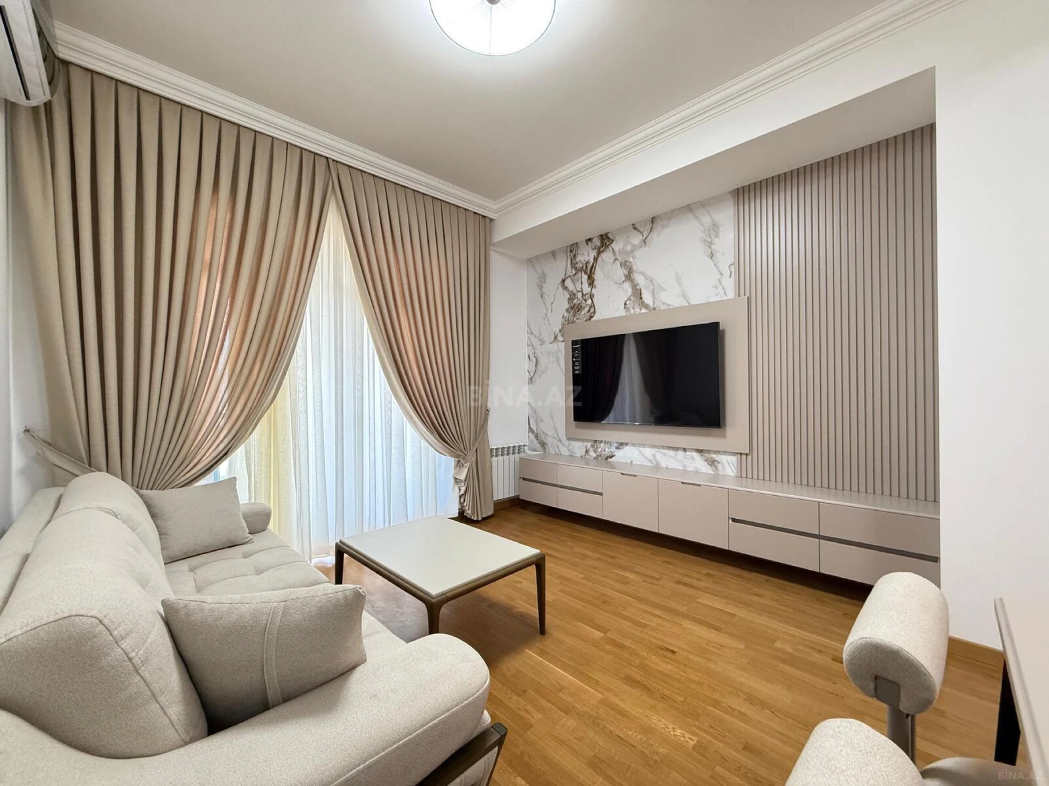Satılır 2 otaqlı mənzil 65 m²