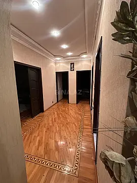 Satılır 3 otaqlı mənzil 128 m²