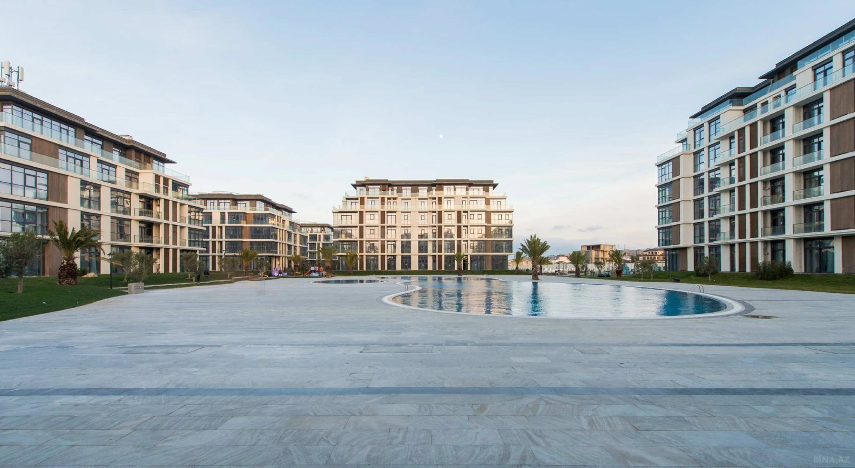 Satılır 2 otaqlı mənzil 76 m²