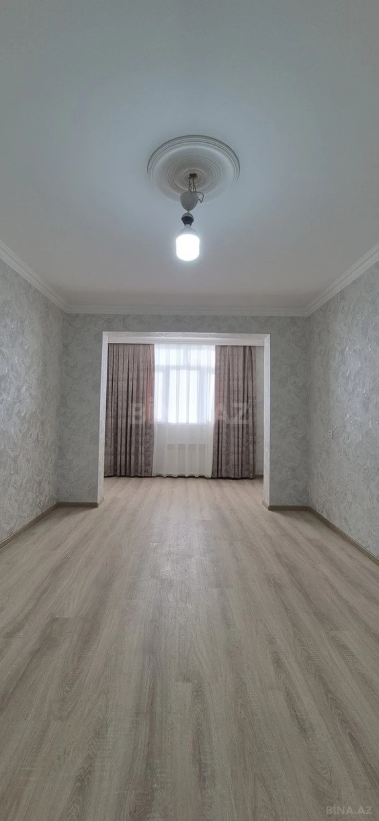Satılır 2 otaqlı mənzil 58 m²