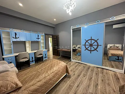 Kirayə verilir 3 otaqlı mənzil 150 m²