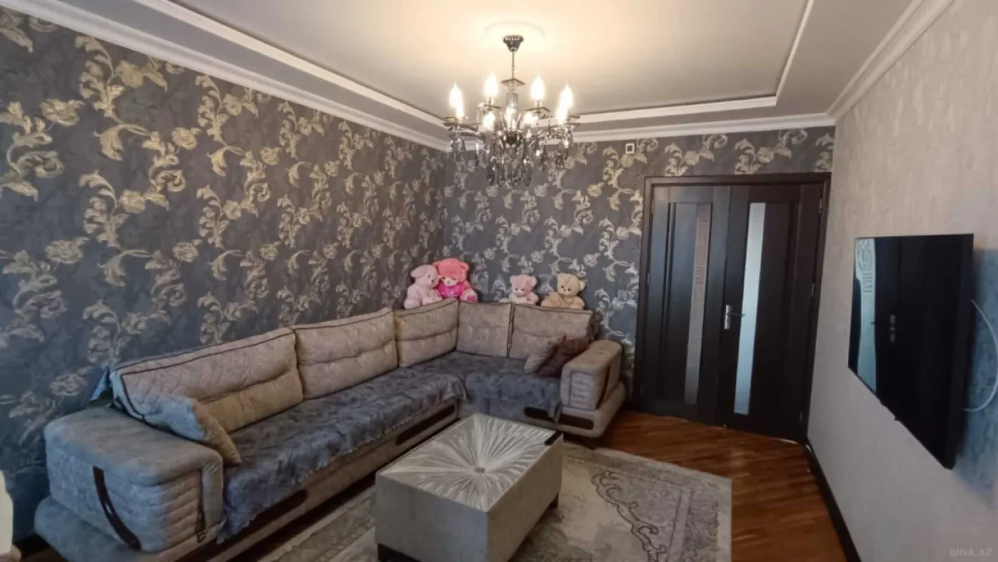 Kirayə verilir 2 otaqlı mənzil 70 m²