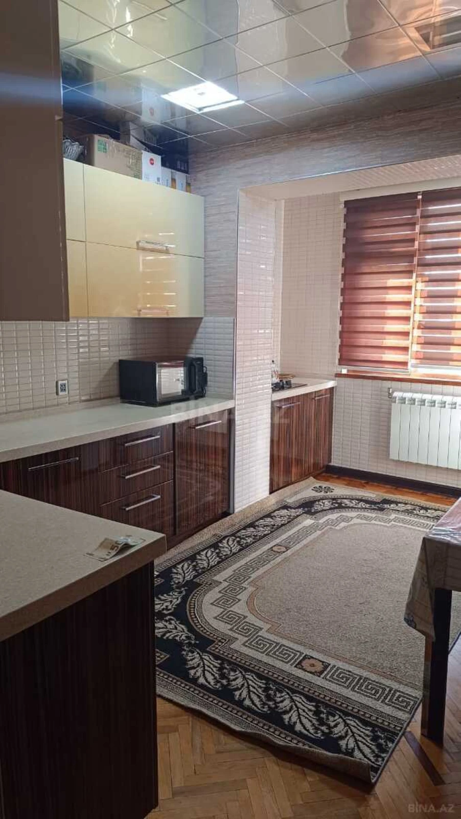 Kirayə verilir 2 otaqlı mənzil 70 m²