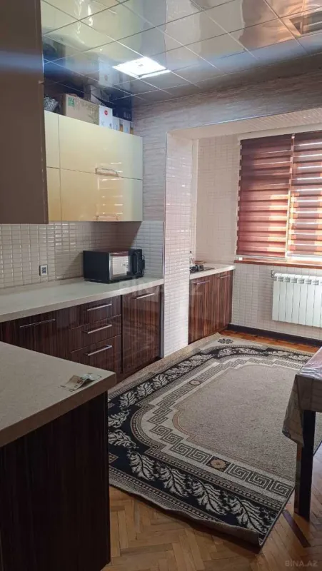 Kirayə verilir 2 otaqlı mənzil 70 m²