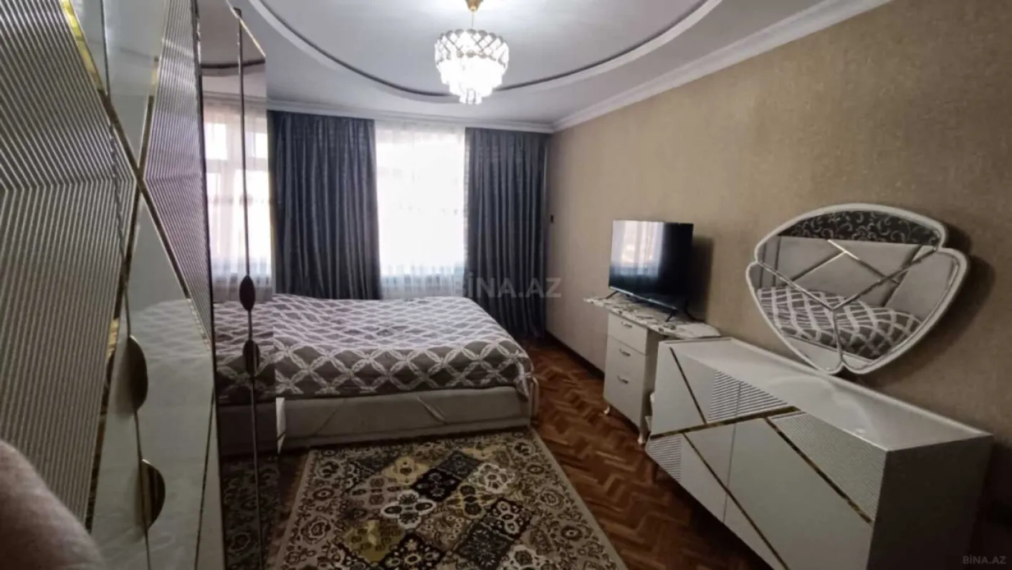Kirayə verilir 2 otaqlı mənzil 70 m²