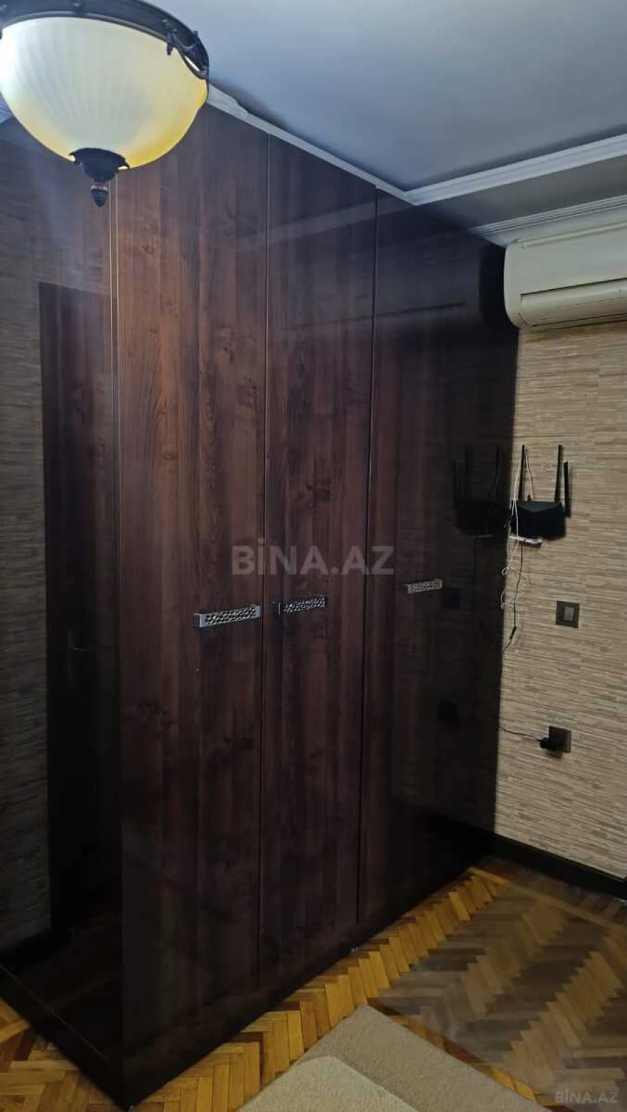 Kirayə verilir 2 otaqlı mənzil 70 m²