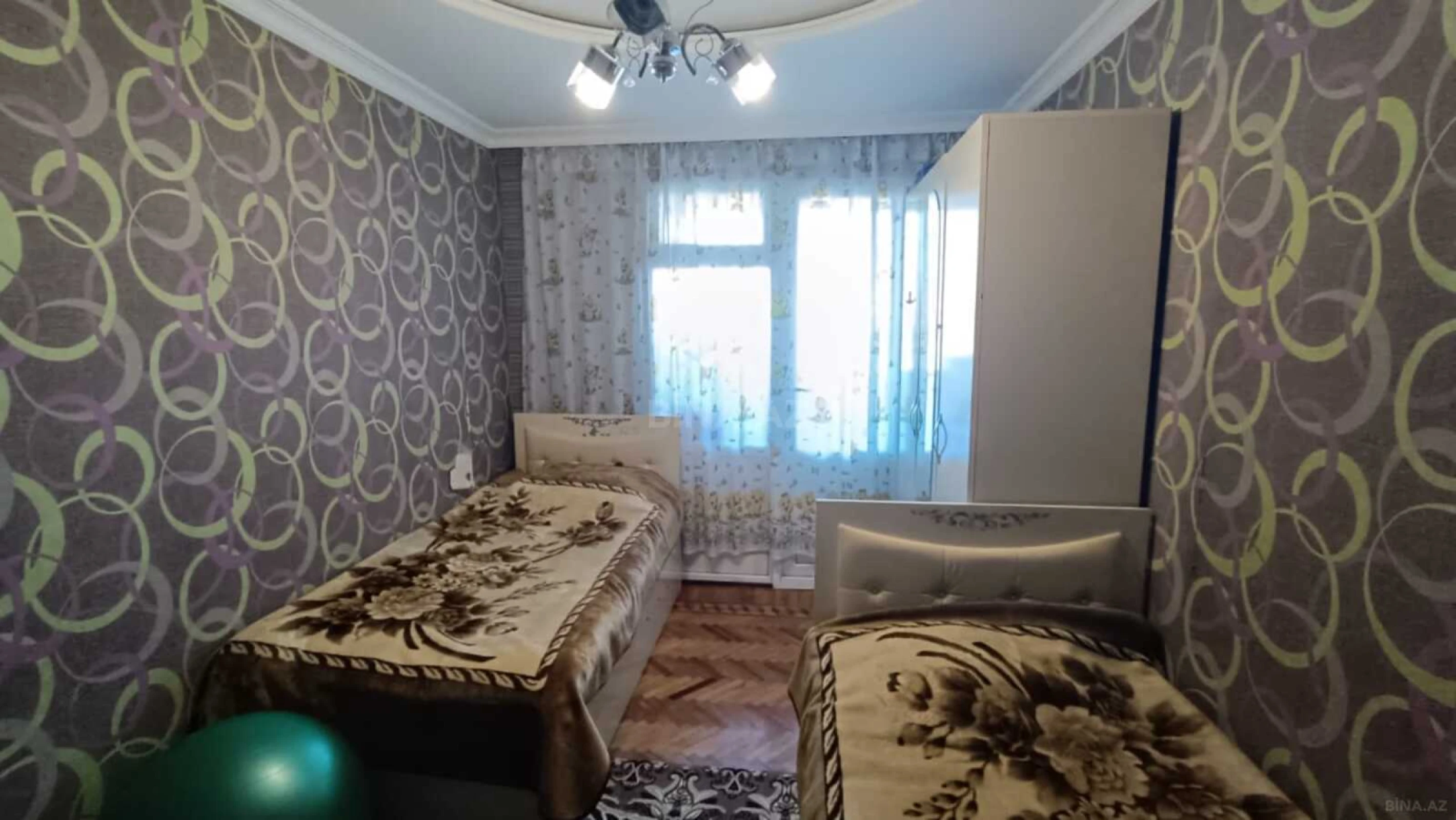 Kirayə verilir 2 otaqlı mənzil 70 m²