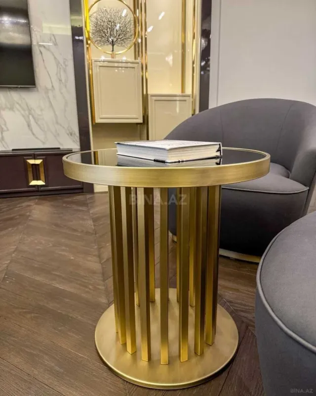 Kirayə verilir 3 otaqlı mənzil 145 m²