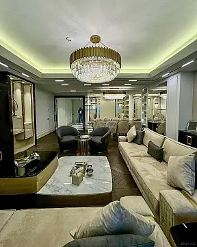 Kirayə verilir 3 otaqlı mənzil 145 m²