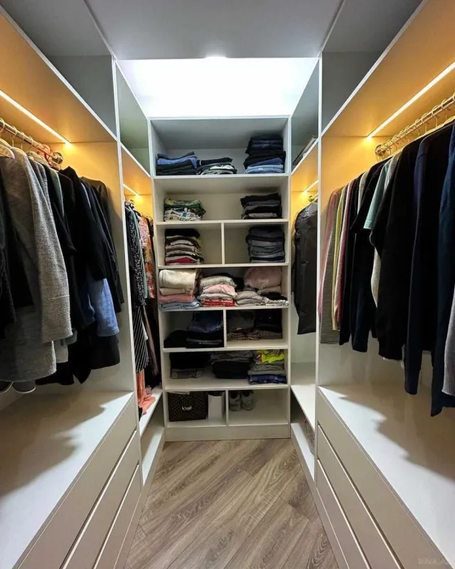 Kirayə verilir 3 otaqlı mənzil 145 m²