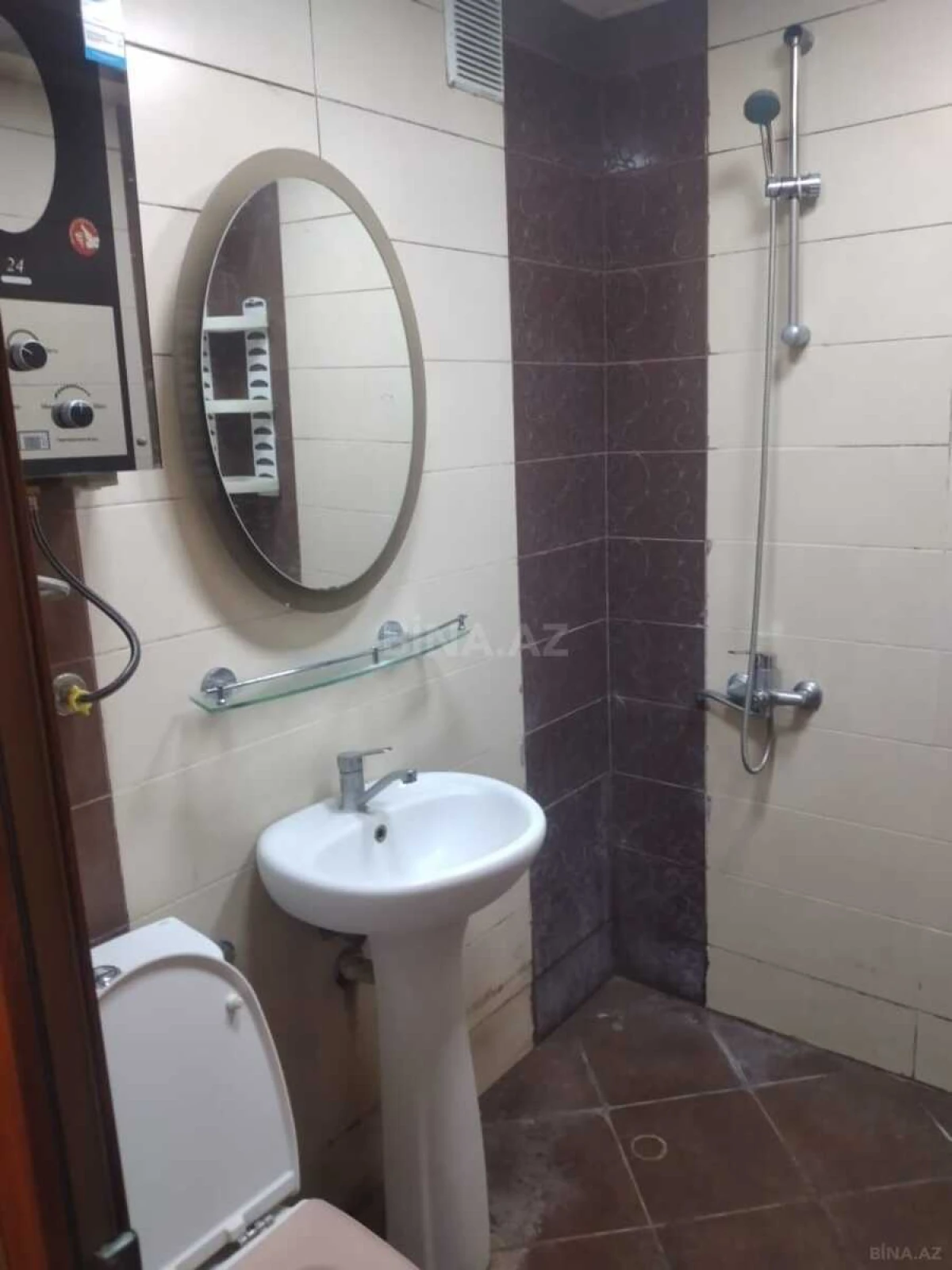 Kirayə verilir 2 otaqlı mənzil 45 m²