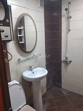 Kirayə verilir 2 otaqlı mənzil 45 m²