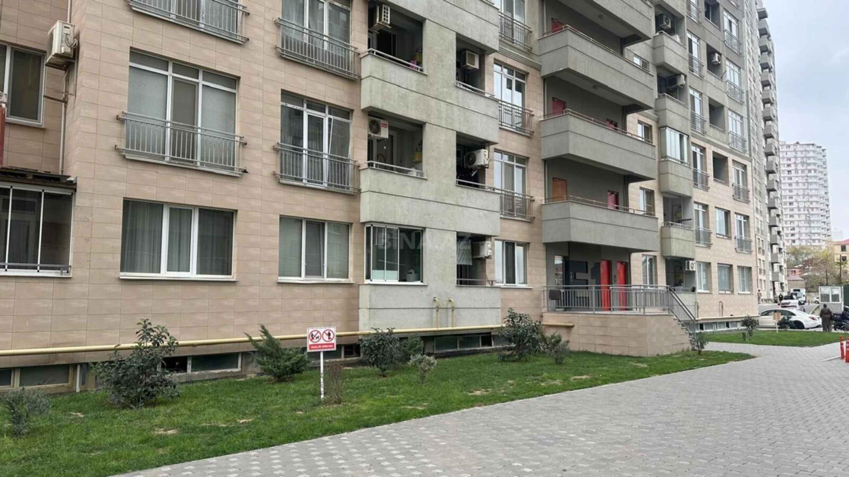 Satılır 2 otaqlı mənzil 55 m²