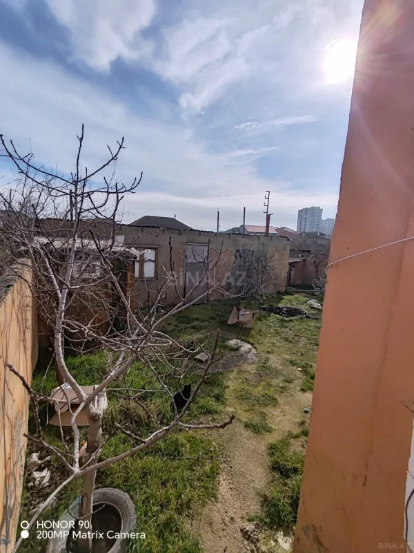 Satılır 3 otaqlı həyət evi 100 m²