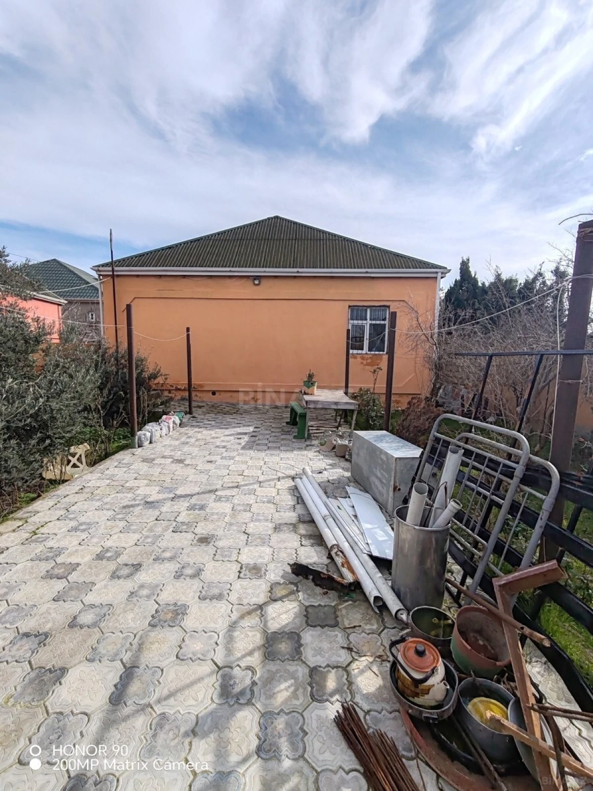 Satılır 3 otaqlı həyət evi 100 m²