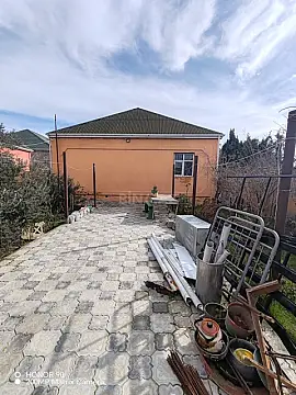 Satılır 3 otaqlı həyət evi 100 m²