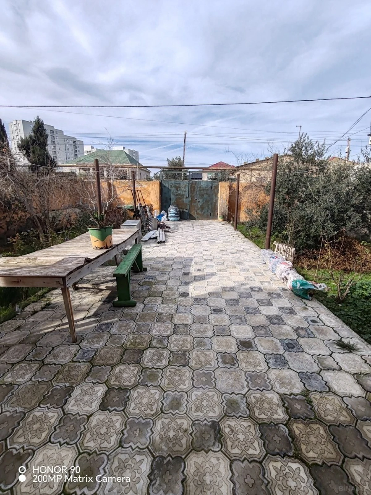 Satılır 3 otaqlı həyət evi 100 m²