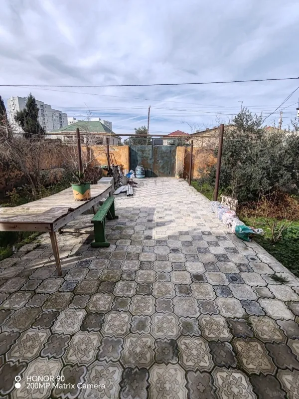 Satılır 3 otaqlı həyət evi 100 m²