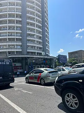 Satılır obyekt 850 m² — Bakı, Nizami 850.00 m²