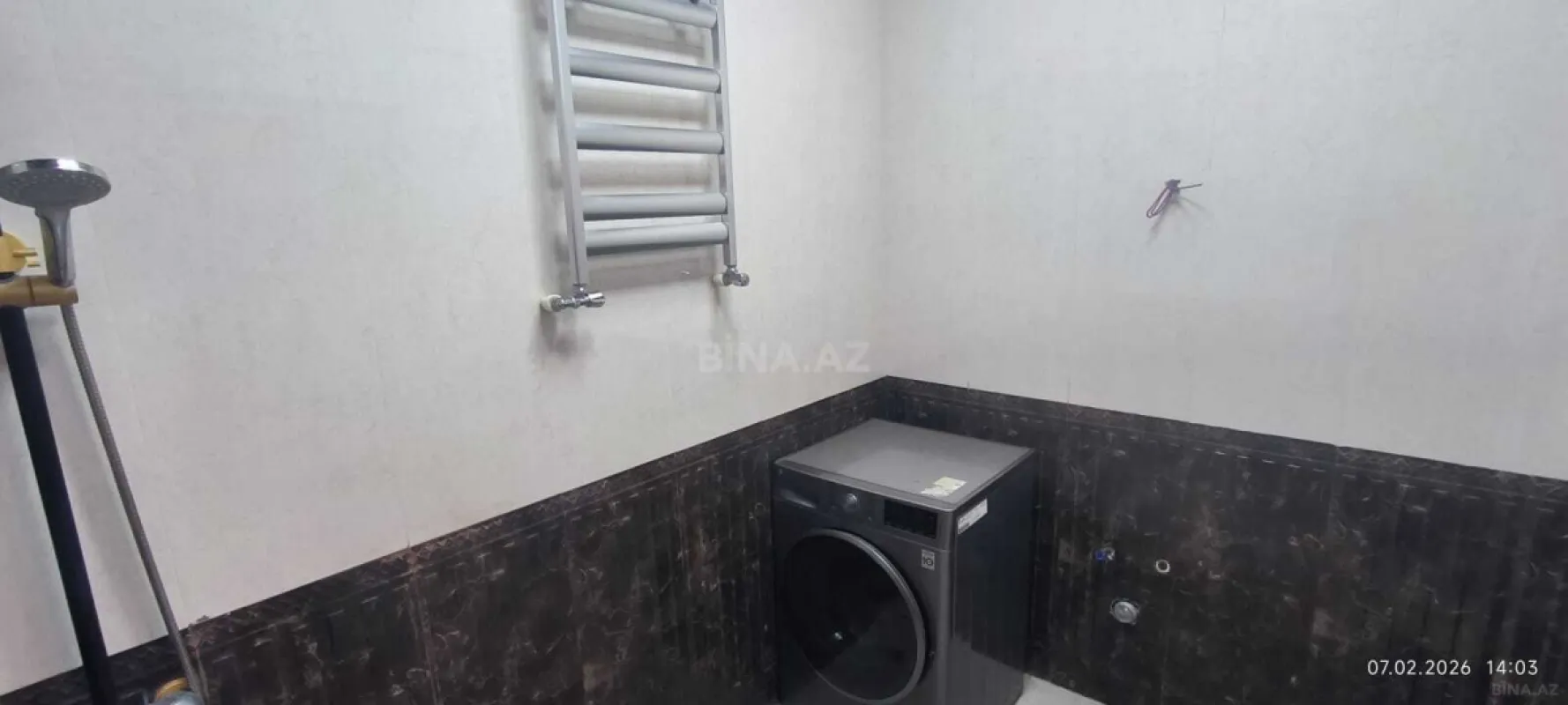 Satılır 3 otaqlı mənzil 125 m²