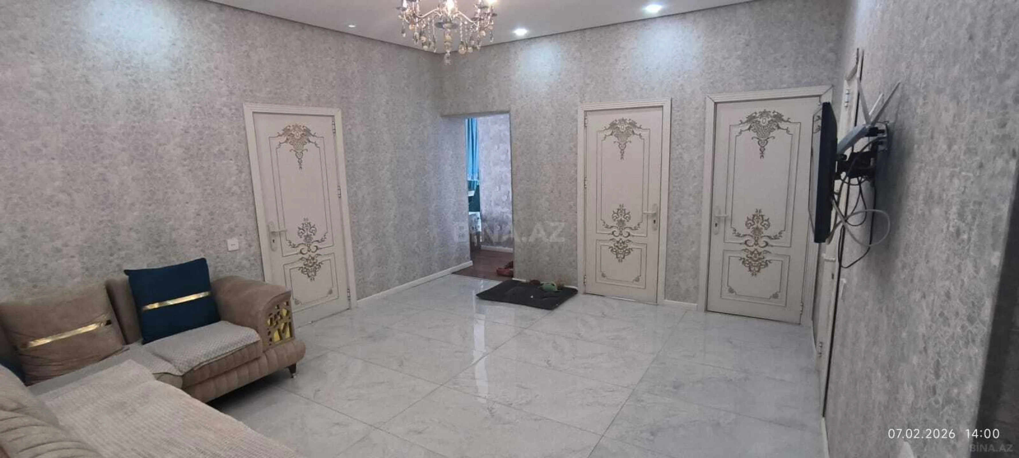 Satılır 3 otaqlı mənzil 125 m²