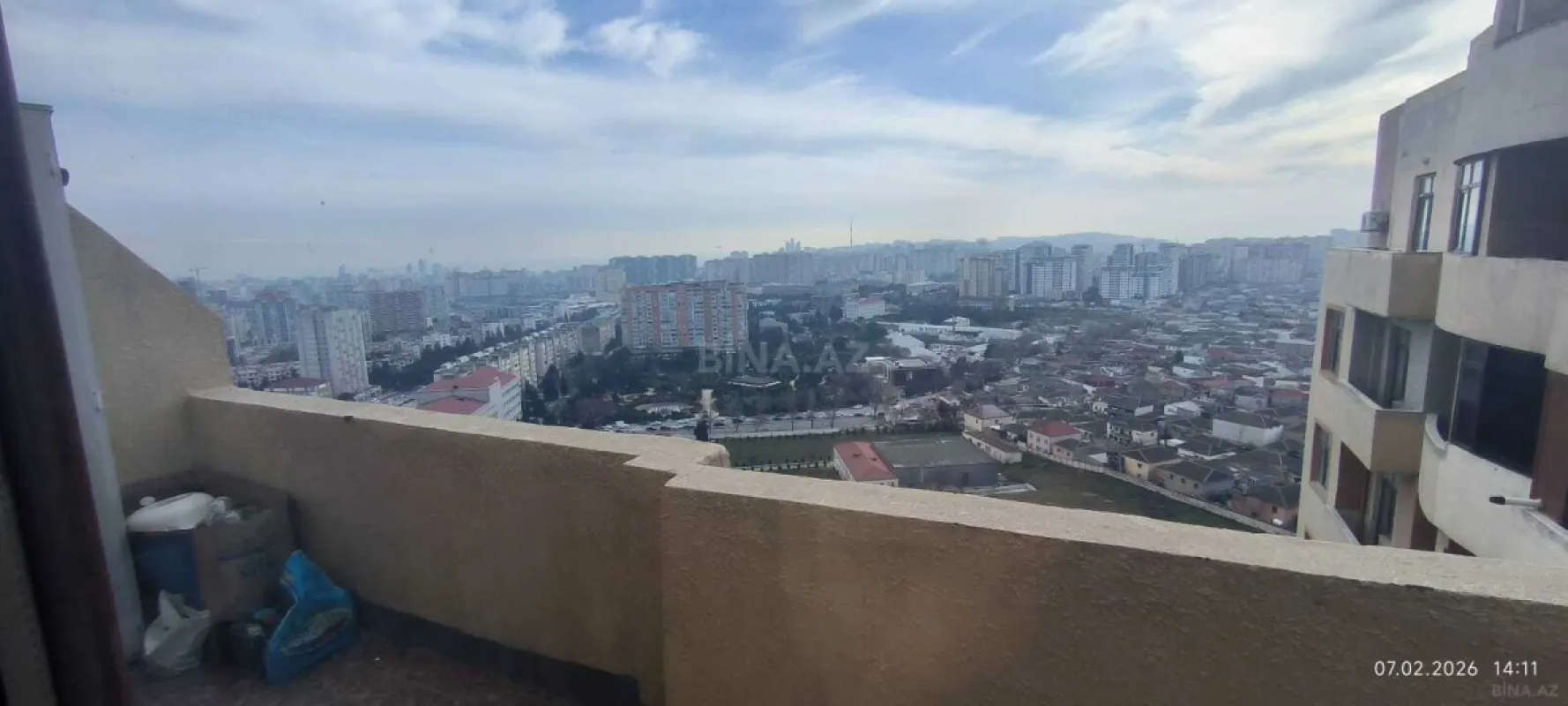 Satılır 3 otaqlı mənzil 125 m²