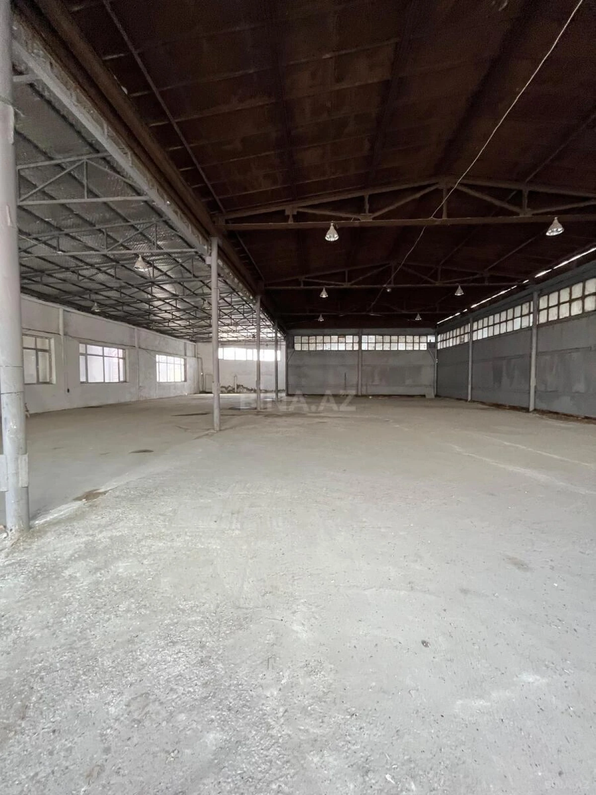 Kirayə verilir obyekt 1000 m²