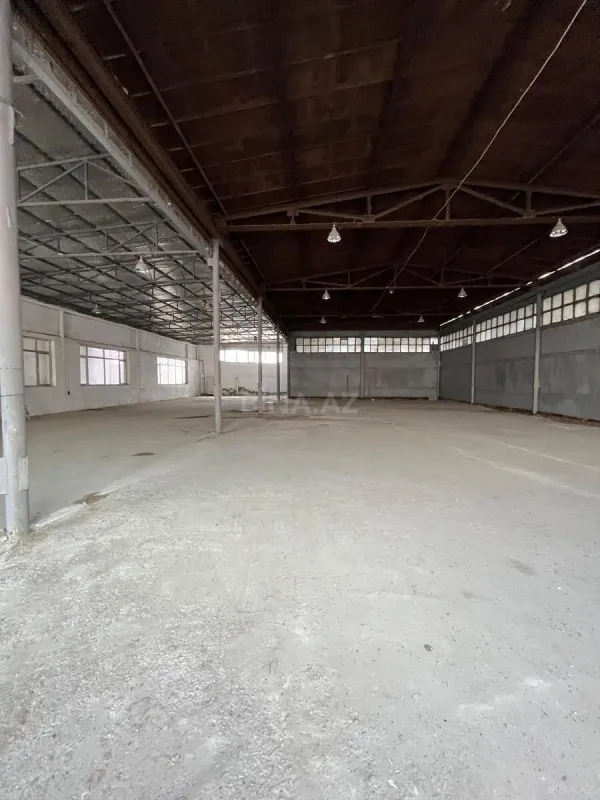 Kirayə verilir obyekt 1000 m²