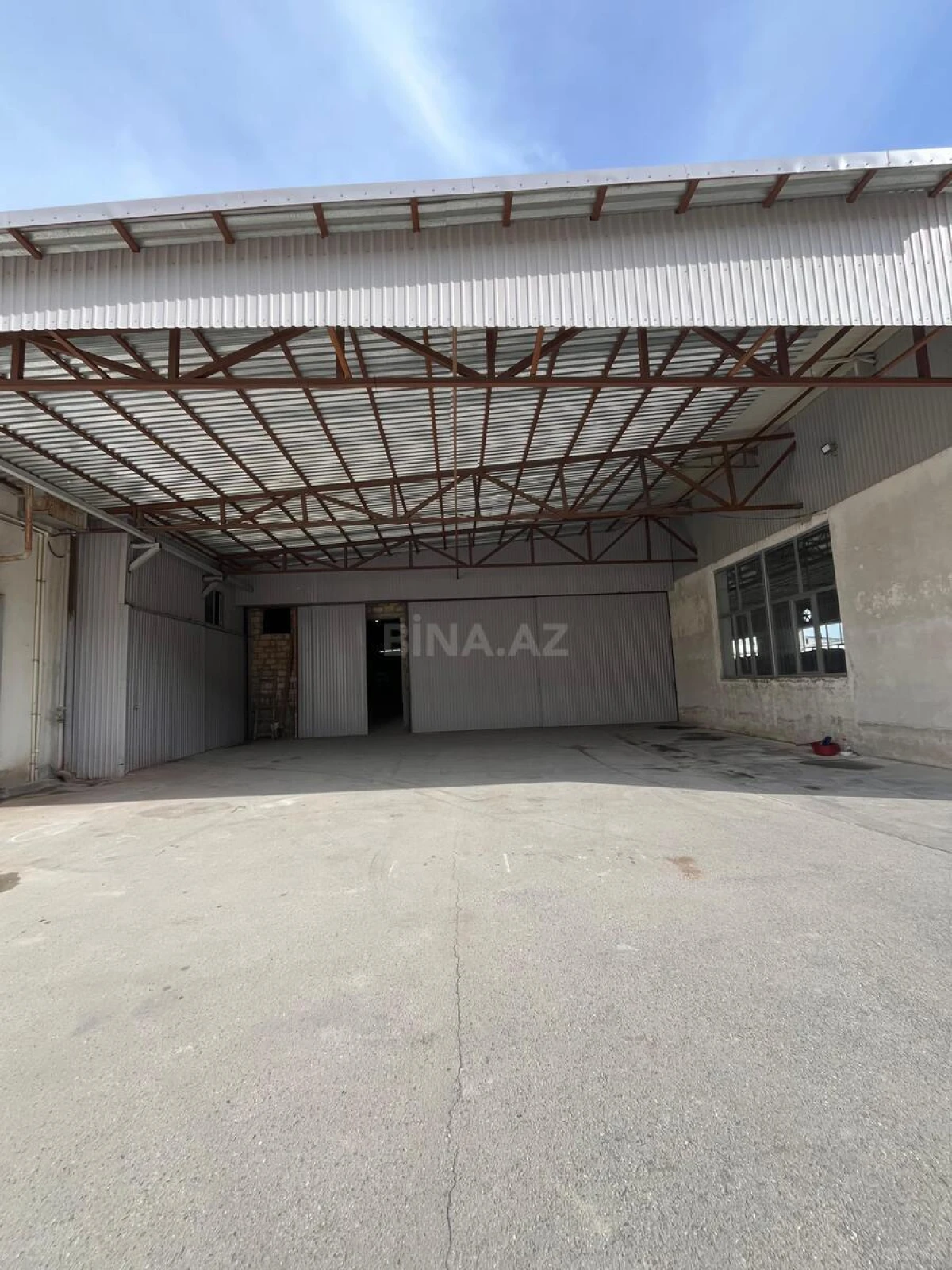 Kirayə verilir obyekt 1000 m²