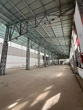 Kirayə verilir obyekt 1000 m²