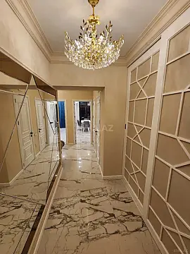 Kirayə verilir 2 otaqlı mənzil 110 m²