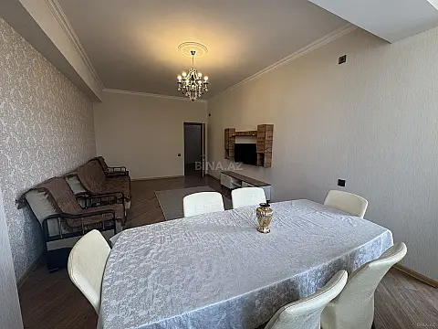 Kirayə verilir 3 otaqlı mənzil 125 m²