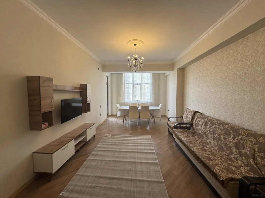 Kirayə verilir 3 otaqlı mənzil 125 m²