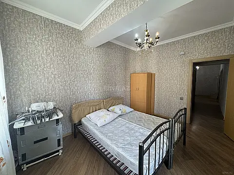 Kirayə verilir 3 otaqlı mənzil 125 m²