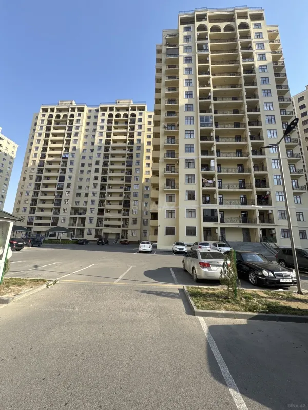 Kirayə verilir 3 otaqlı mənzil 125 m²
