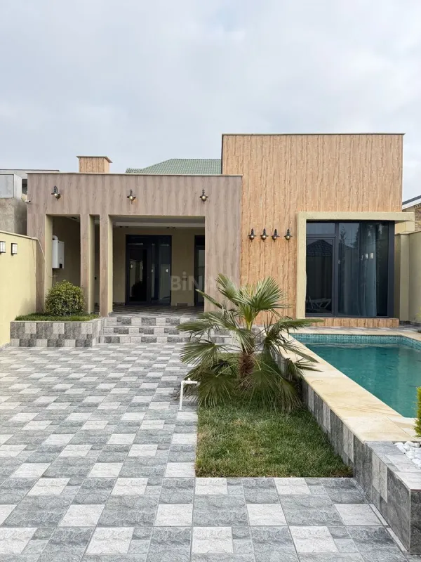 Satılır 4 otaqlı həyət evi 160 m²