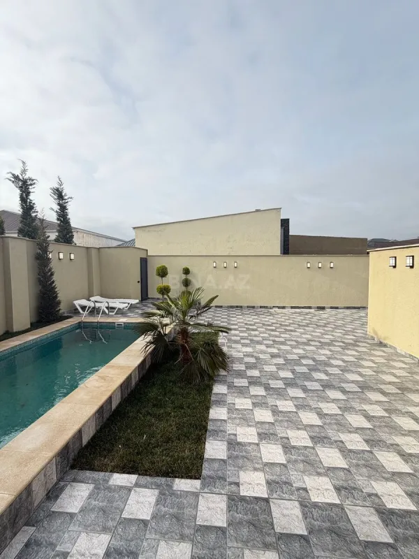 Satılır 4 otaqlı həyət evi 160 m²