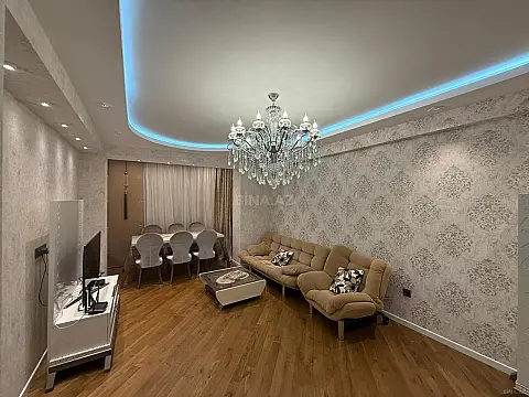 Kirayə verilir 4 otaqlı mənzil 125 m²