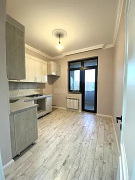 Satılır 2 otaqlı mənzil 70 m²