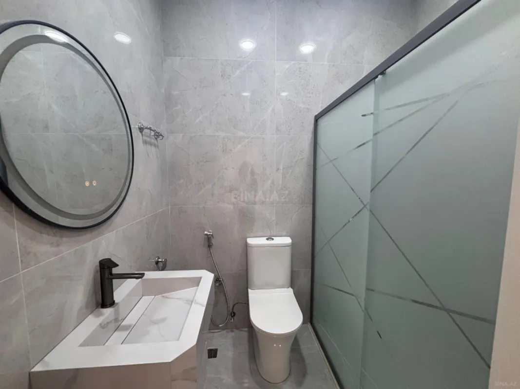 Satılır 4 otaqlı həyət evi 140 m²