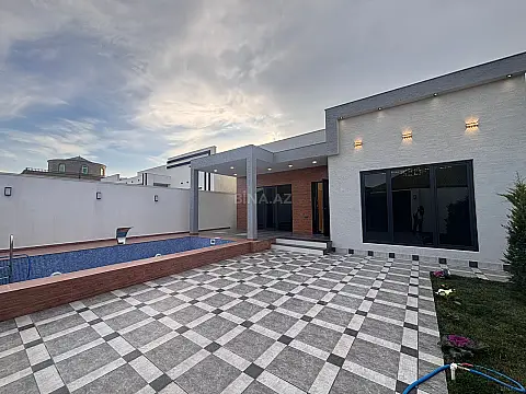Satılır 4 otaqlı həyət evi 140 m²