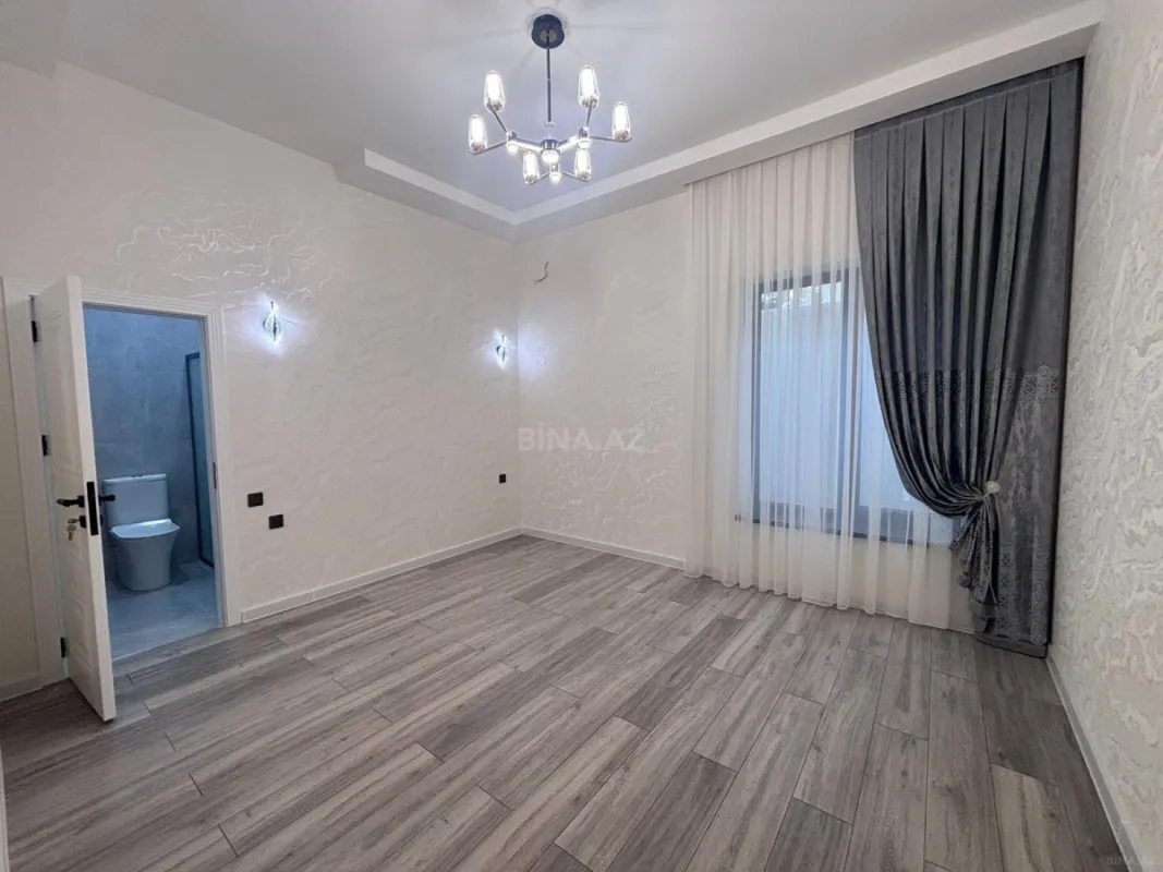 Satılır 4 otaqlı həyət evi 140 m²