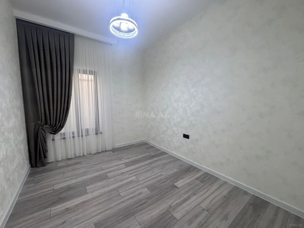 Satılır 4 otaqlı həyət evi 140 m²