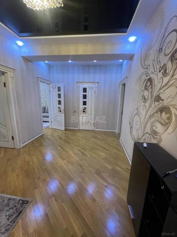 Kirayə verilir 2 otaqlı mənzil 100 m²